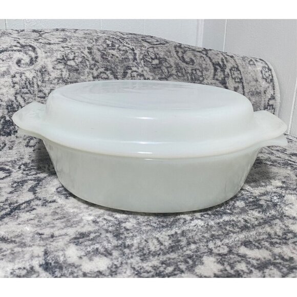 Vintage Anchor Hocking Fire King Bake Ware Baking Dish - Picture 1 of 7